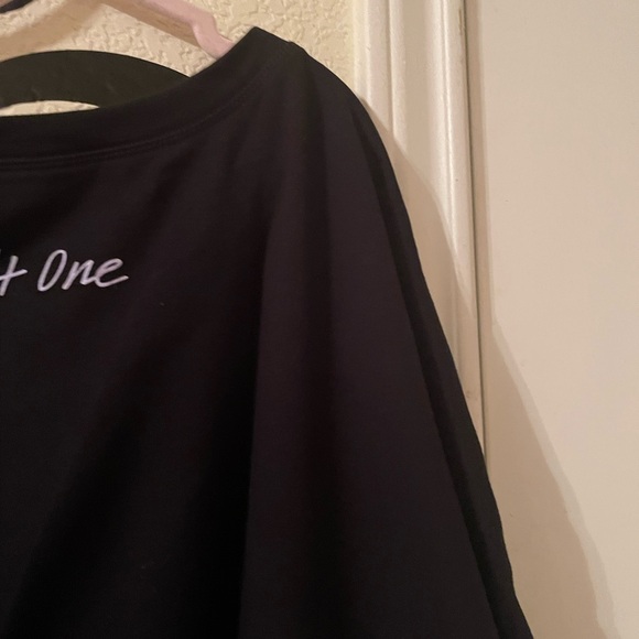 La Bella Roc Plus Size Womens black short sleeve top (99 on front) size XL NEW - Picture 11 of 13